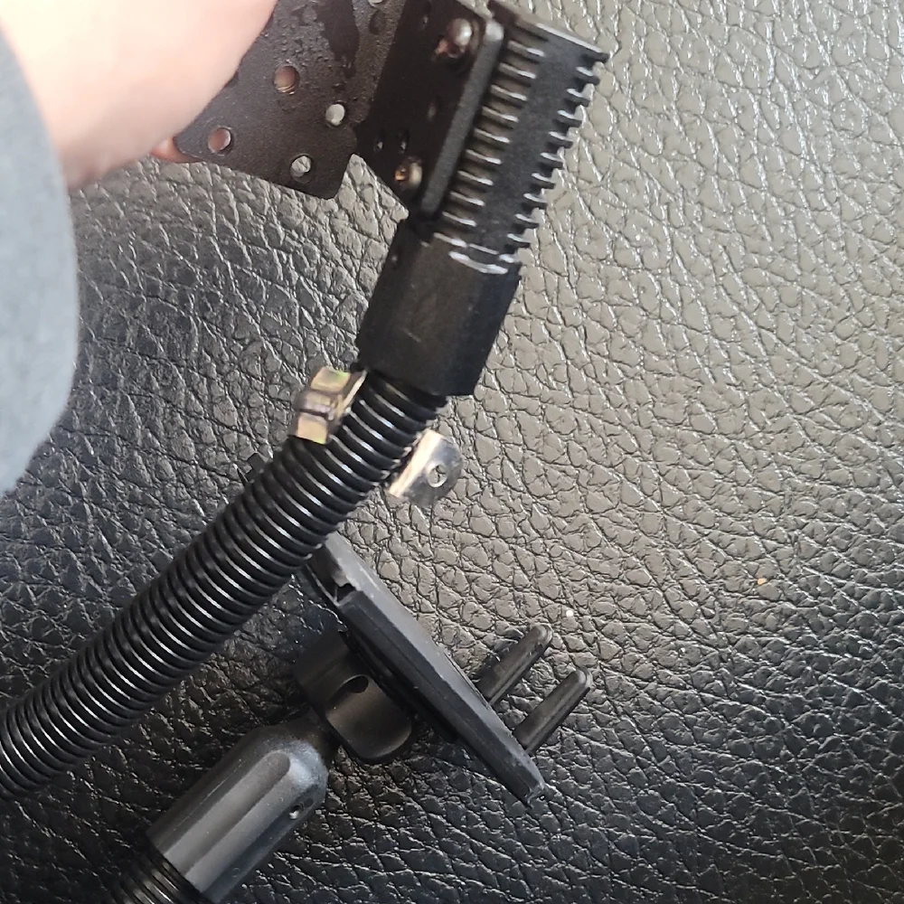 Flexible Black Grooming Tool Holder